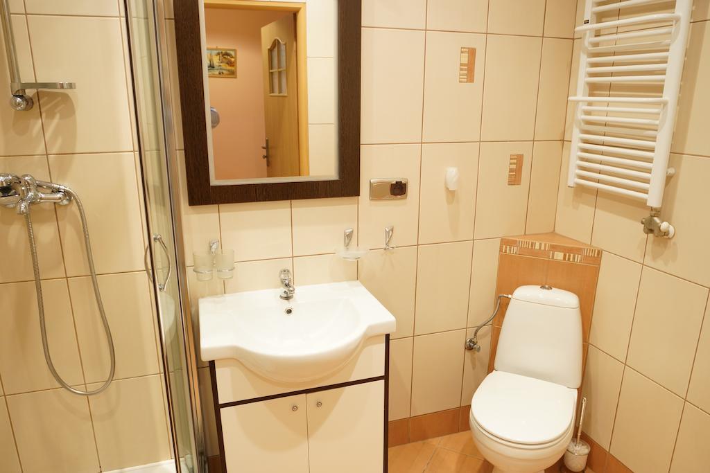 Pokoje Sylwia Z Aneksami Kuchennymi W Kazdym Pokoju Ustroń Camera foto
